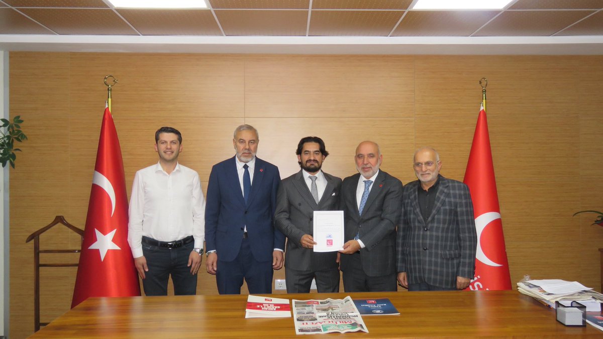 Yapılan istişare ve değerlendirmeler sonucunda,İzmit İlçe Başkanlığına Murat KARATURP  beyfendi tekrar görevlendirilmiştir.

Başkanımıza muvaffakiyetler diler, İlçemiz ve teşkilatımıza hayırlar getirmesini Cenab-ı Hakk’dan niyaz ederiz.