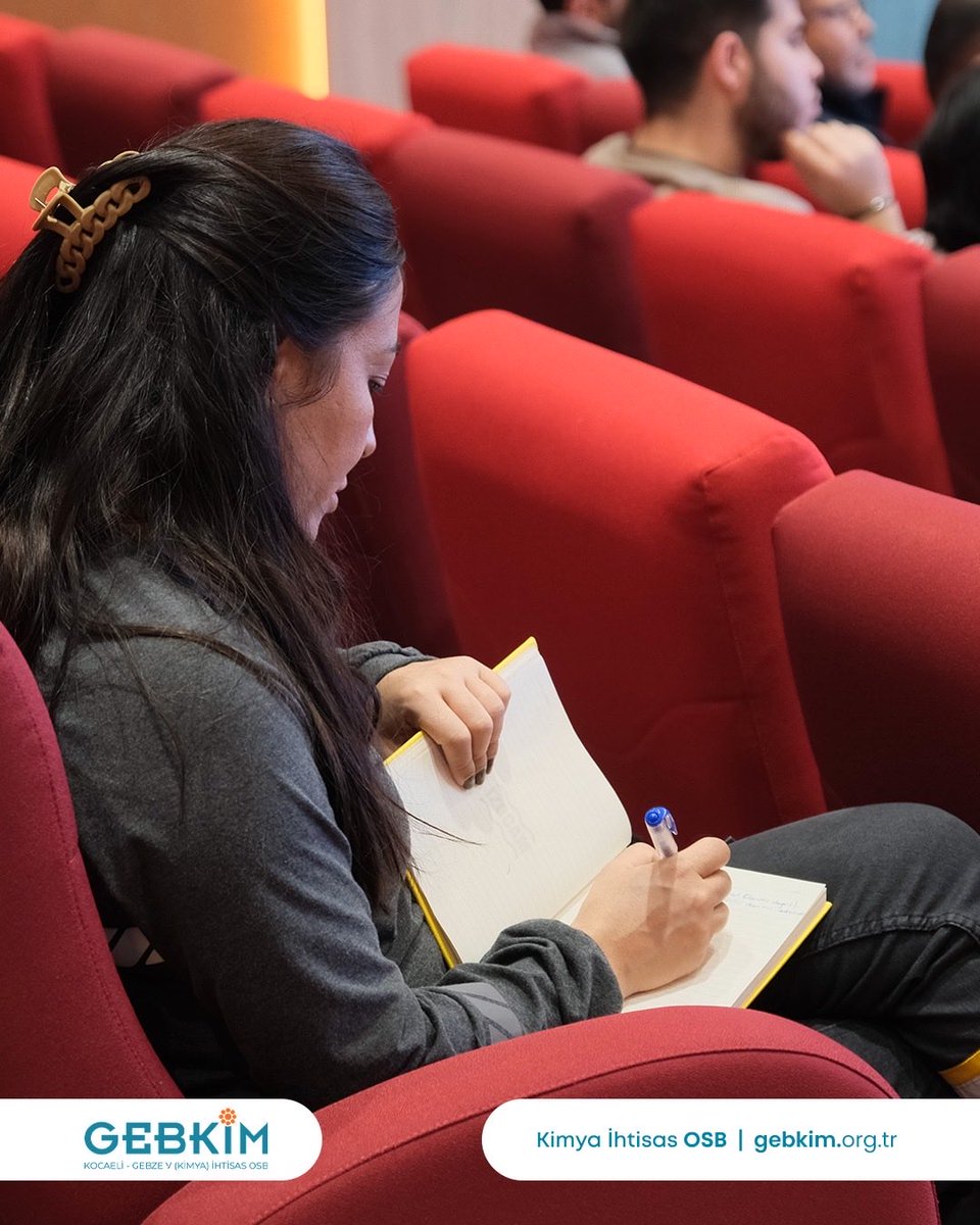 12 Kasım #AfetEğitimiHazırlıkGünü kapsamında, bölgemizde afetlere ve acil durumlara hazırlık kültürünü güçlendirmek amacıyla bir bilgilendirme semineri gerçekleştirdik.

#gebkim #gebkimosb #afeteğitimi