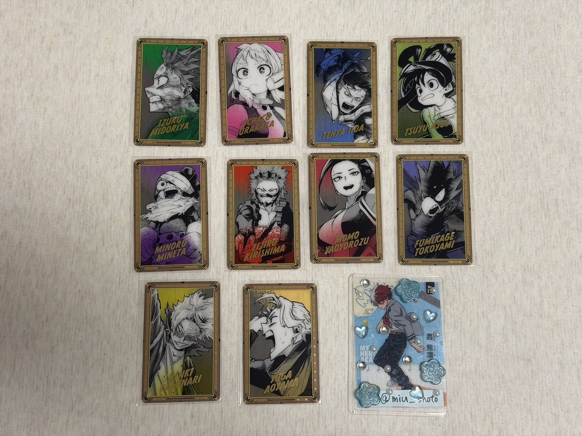 miu_shoto's tweet photo. 【交換】僕のヒーローアカデミア原画展ヒロアカ展 箔押しクリアカードコレクション

譲）画像のもの

求）轟焦凍(画像のもの)

郵送希望です。難しいとは思いますが、検索からでもお気軽にお声掛けください！よろしくお願いいたします！ https://t.co/DVCogcgOWb