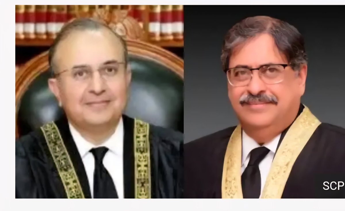 umair_173's tweet photo. You did well. You fulfilled your duty excellently. When Pakistan is finally free from the unknowns, Mansoor Ali Shah - your name will be written in the good books. Our generation will always remember you. You are one of those who stood against the entire system.
#حق_كى_جيت_ہو_گى https://t.co/RW8DVTGWwM