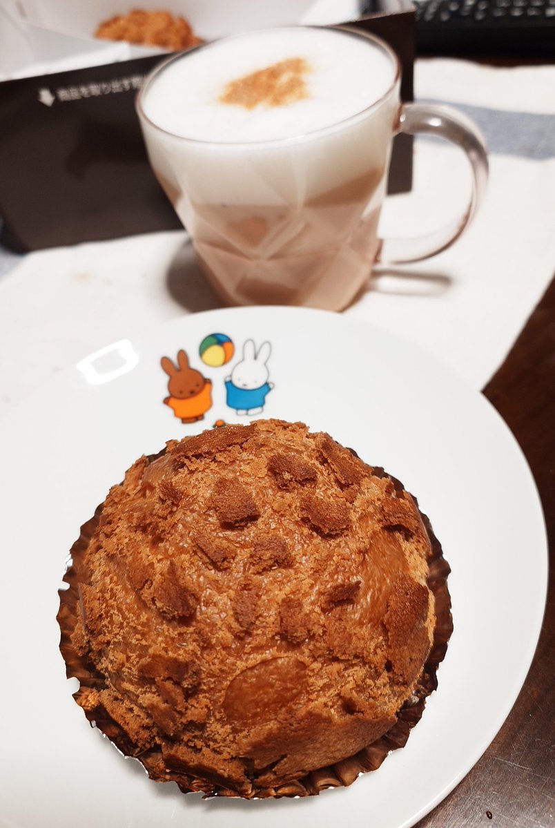 sheepland1's tweet image. 小平市にあるegg　parkに朝ご飯兼ランチを食べてきました😊
玉子にこだわっているらしいです
帰りにはシュークリームとプリンもテイクアウトしてお土産に
タンパク質と糖分摂りすぎな１日でした～😋