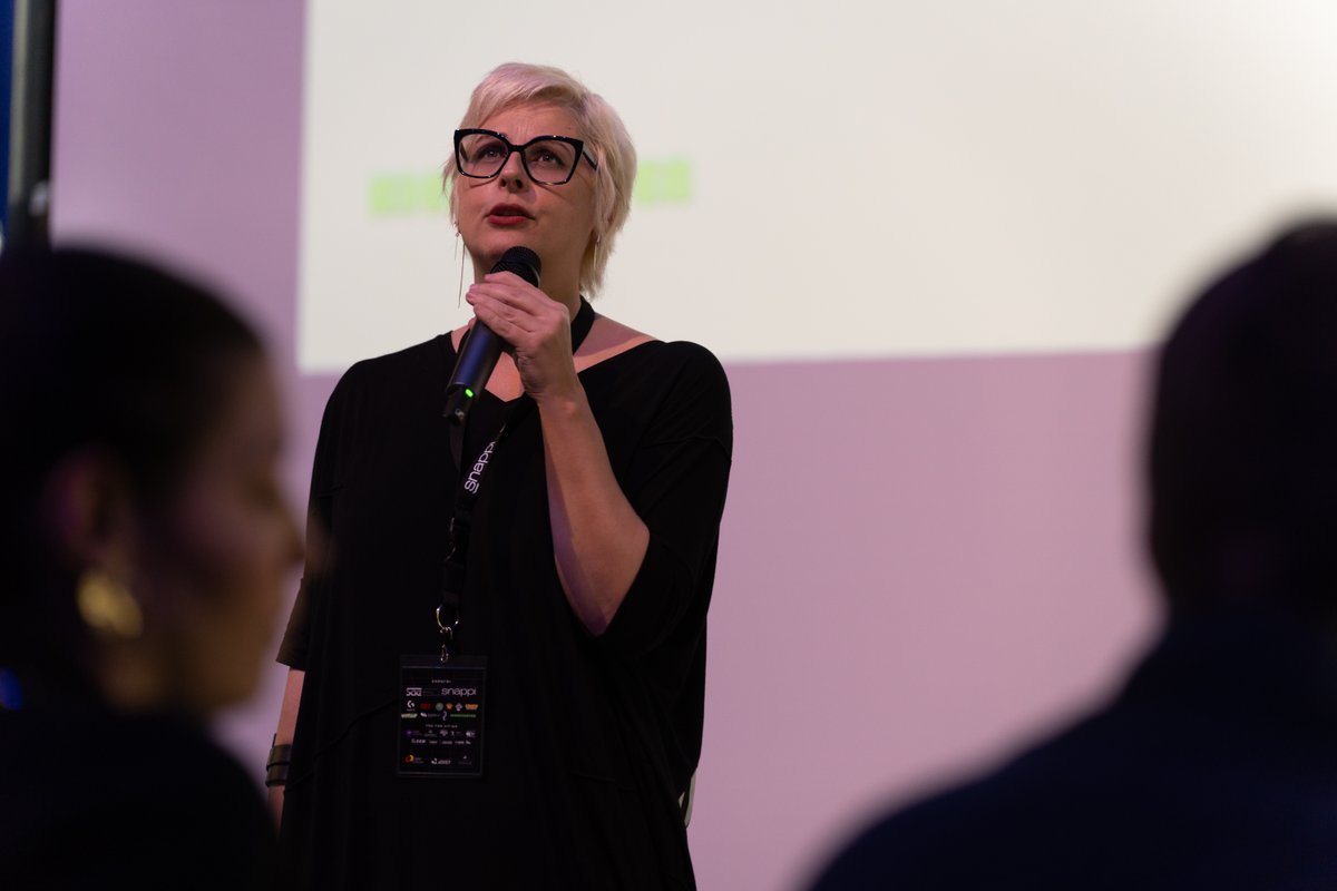 videogamesmuseu's tweet image. Το Video Games Museum Υποστηρικτής του Game Developers Meetup #3

Το Game Developers Meetup, η σημαντικότερη ετήσια συνάντηση της ελληνικής βιομηχανίας βιντεοπαιχνιδιών, ολοκληρώθηκε με μεγάλη επιτυχία  στη Λάρισα.

videogamesmuseum.org/gr/press-relea…

#gamedevelopers #videogamesmuseum