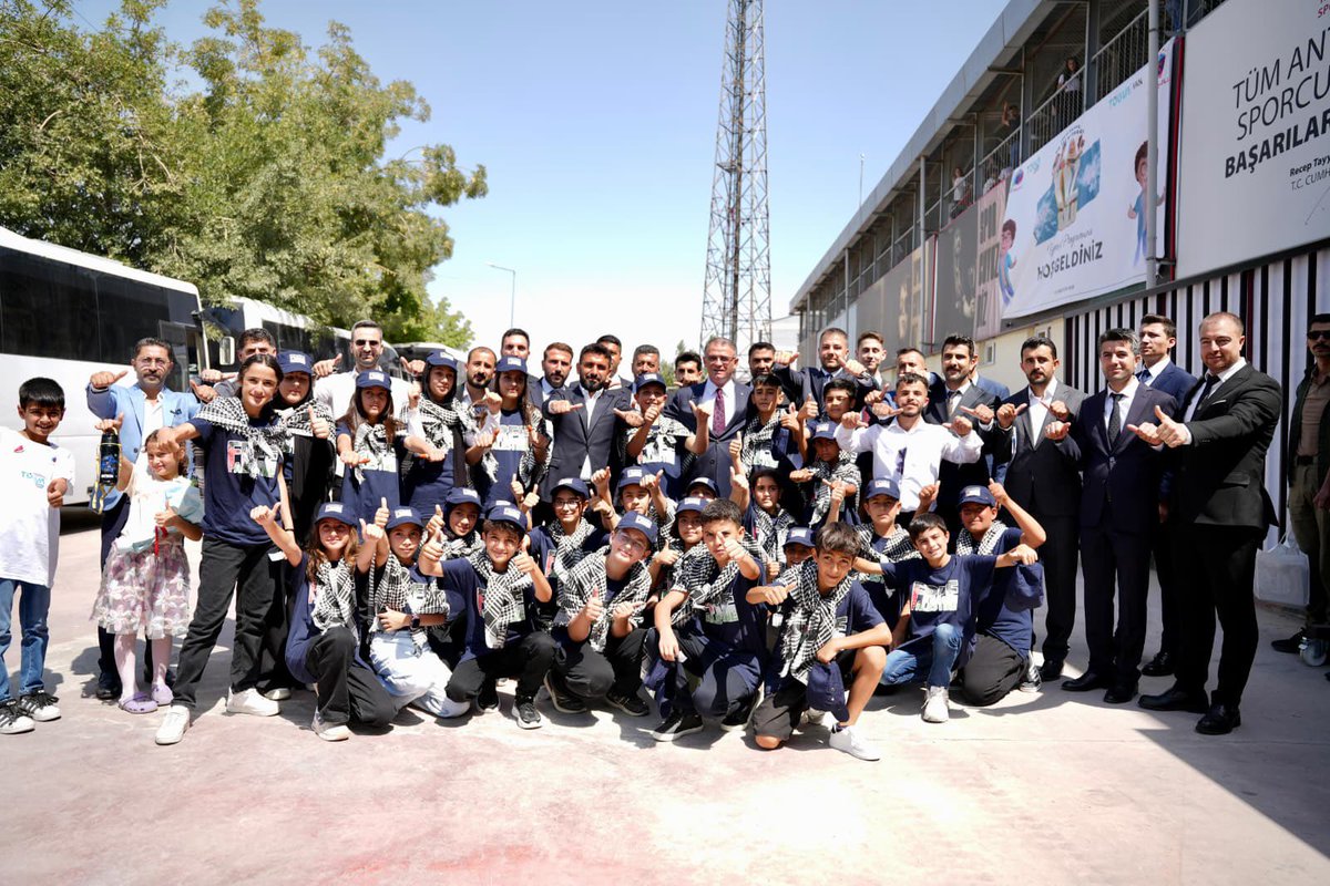 Gençliğin merkezinden sesleniyorum;
Bu gençlik geliyor!💪🏻
#herşeyyolunda