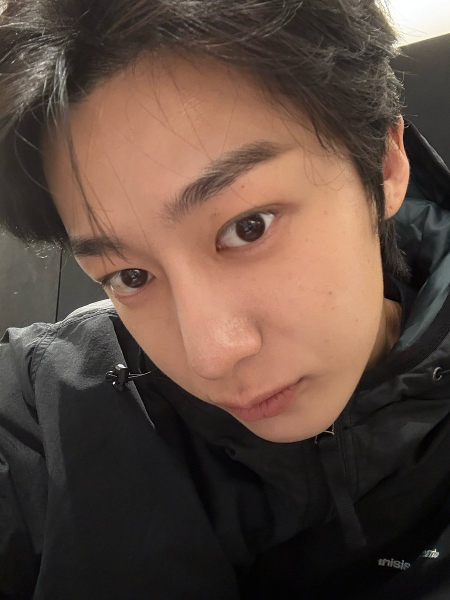 H2CO3water's tweet image. 채자님 어케자요