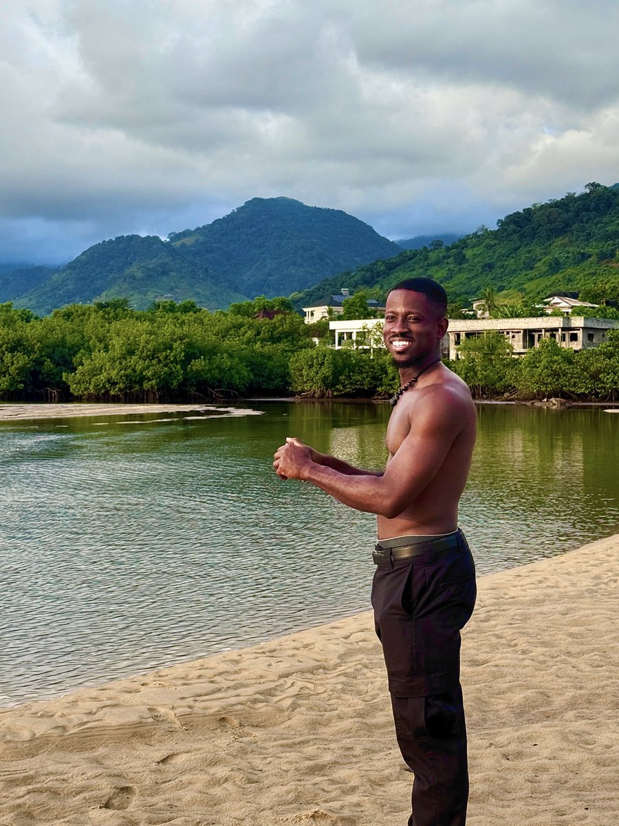 shekdash tweet media