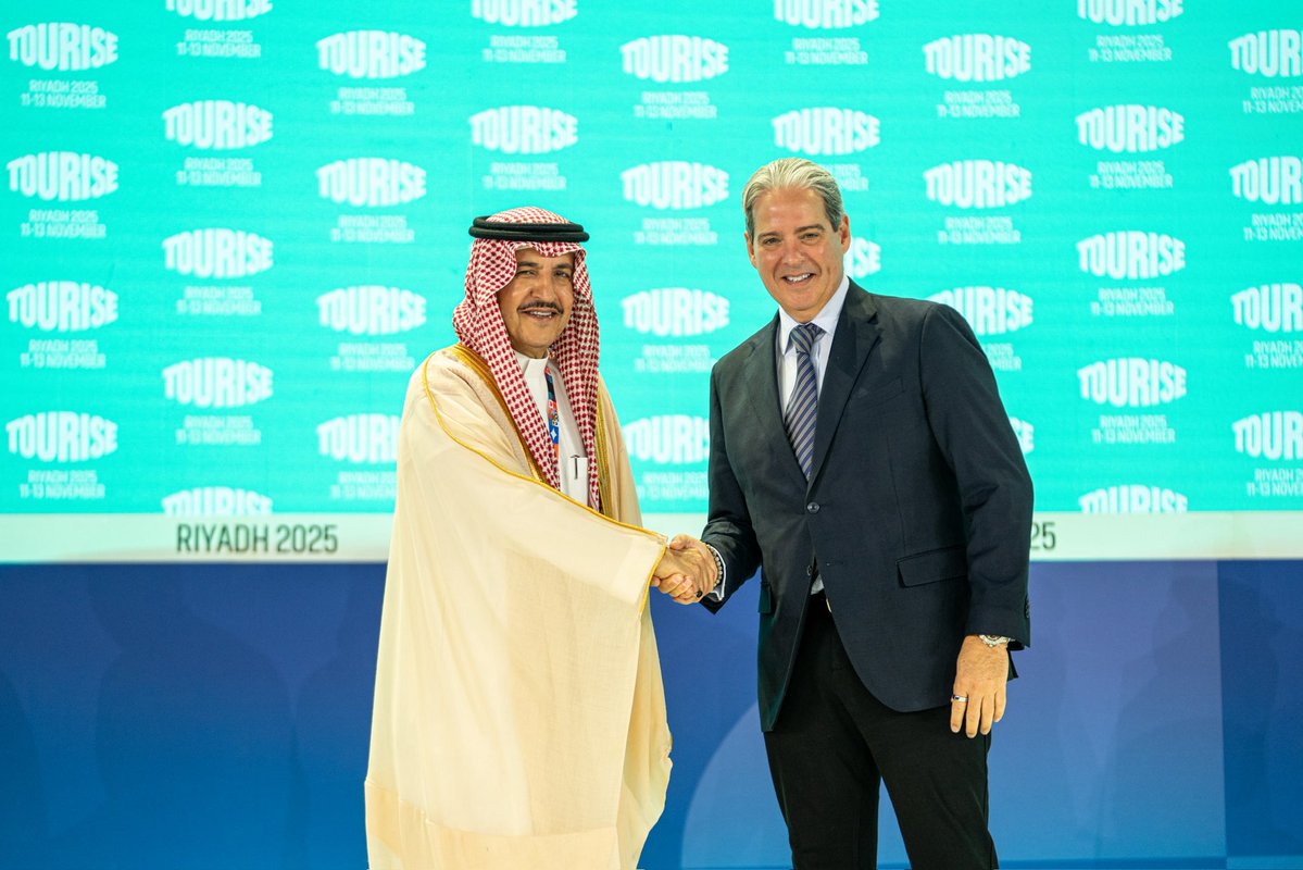 وقّعت #شركة_وسط_جدة_للتطوير اتفاقية مع مجموعة "هيلتون" العالمية لإدارة وتشغيل فندق "كانوبي من هيلتون" في قلب #وجهة_وسط_جدة بإطلالة مباشرة على دار الأوبرا.

#TOURISE25