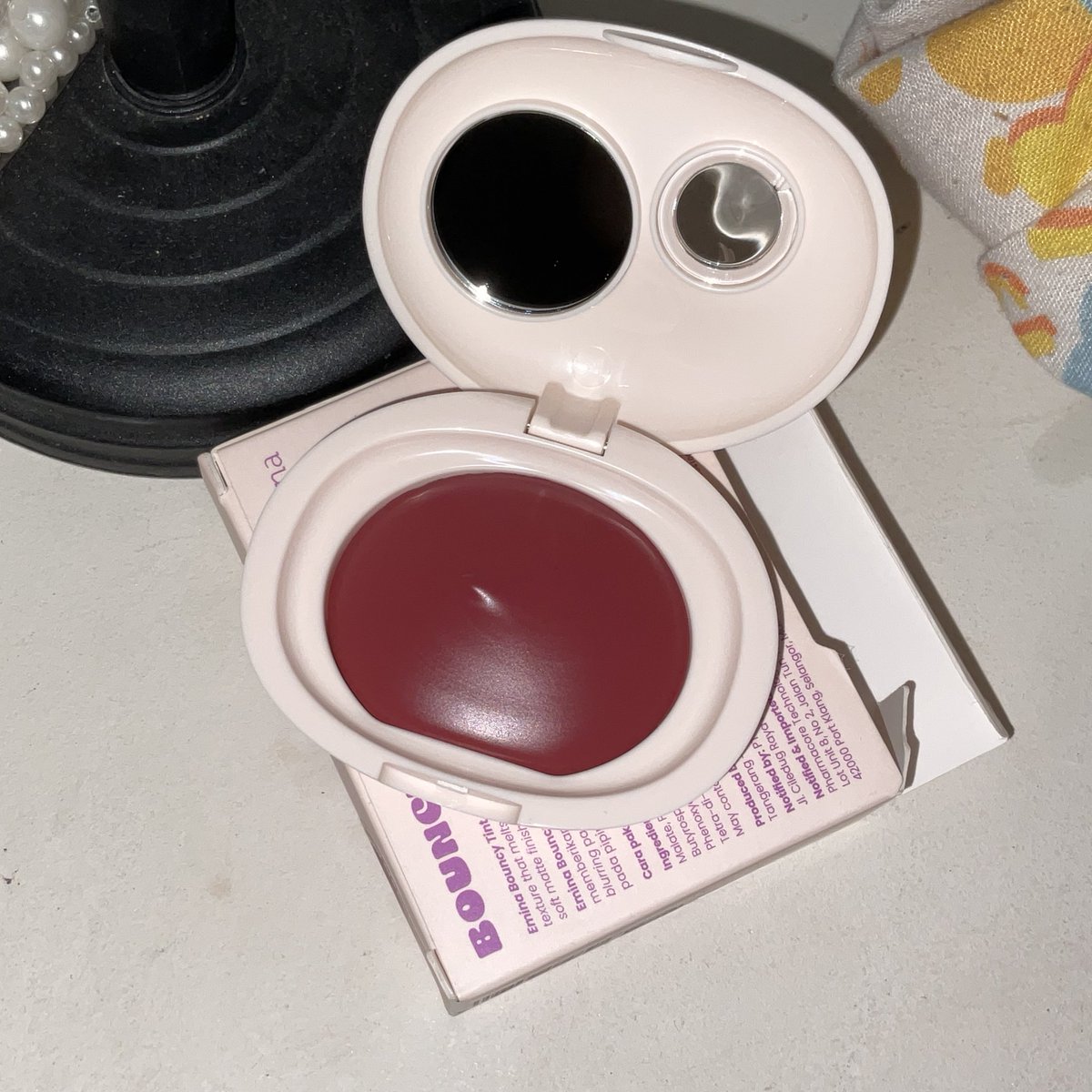 wts bts pc & merch ina tweet media