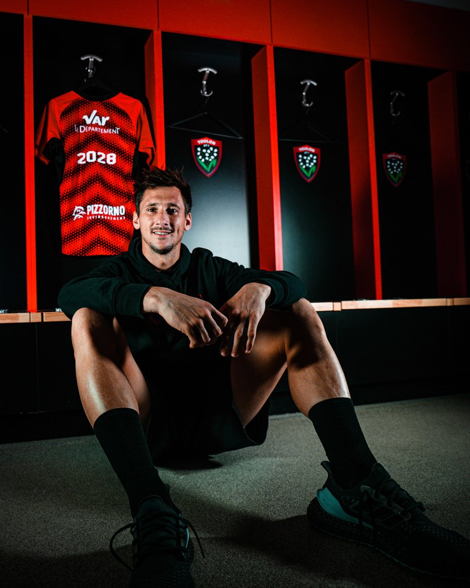 RCTofficiel's tweet image. JOUR 311 ✍

@HugoGreugny 😉