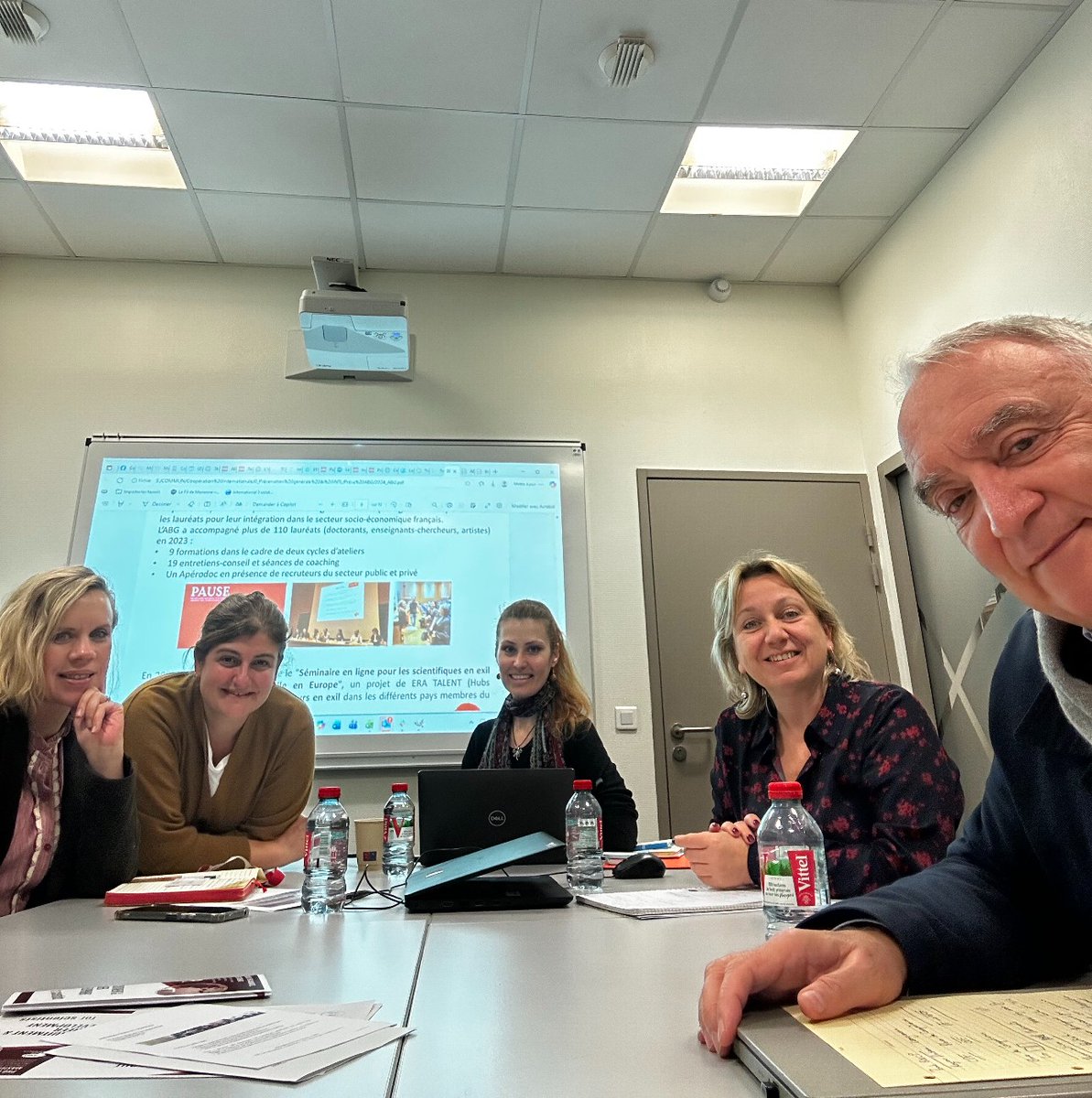 Belle rencontre ABG x CNAM International Institute of Management !
Nous avons exploré des pistes de collaboration avec l'équipe MBA du CNAM.
Objectif : renforcer les passerelles docteurs-entreprise

#PhD #CareerTransition #Partnership