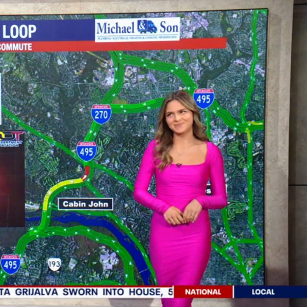 🥰❤️😍 have a great Thursday  <a href="/anniemaemedia/">Annie Mae</a>