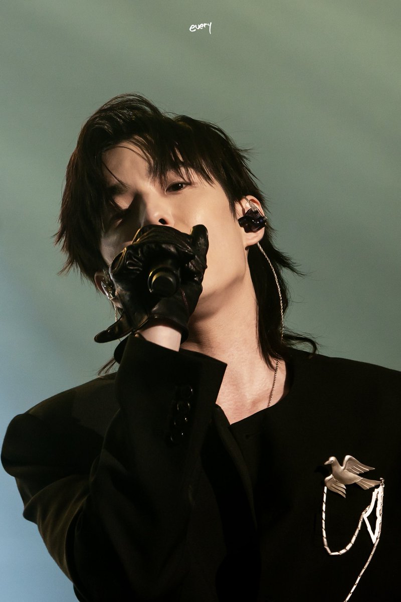 251113

제형아 우리 
곳 보자 🫡

#eaj #eaJPark 
#박제형

<a href="/eaJPark/">eaJ¹ᐟ</a>