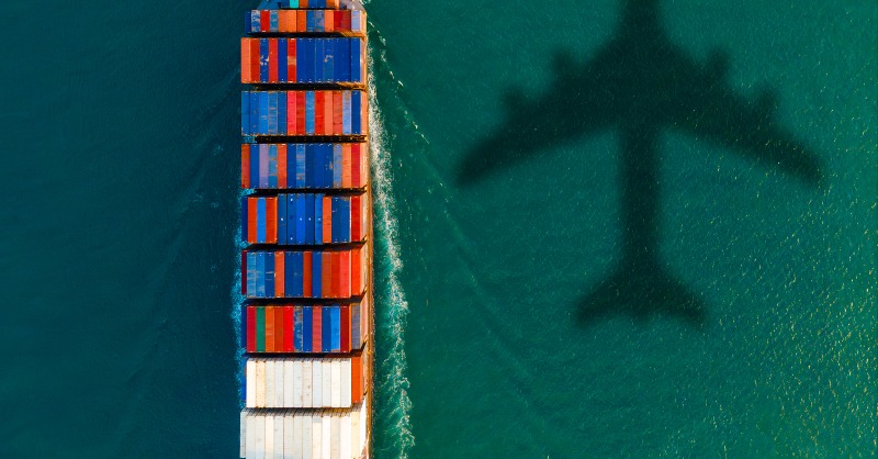 ft_content's tweet photo. Digitising UK trade: how electronic documents make it easier for exporters to expand overseas

Partner Content by Lloyds