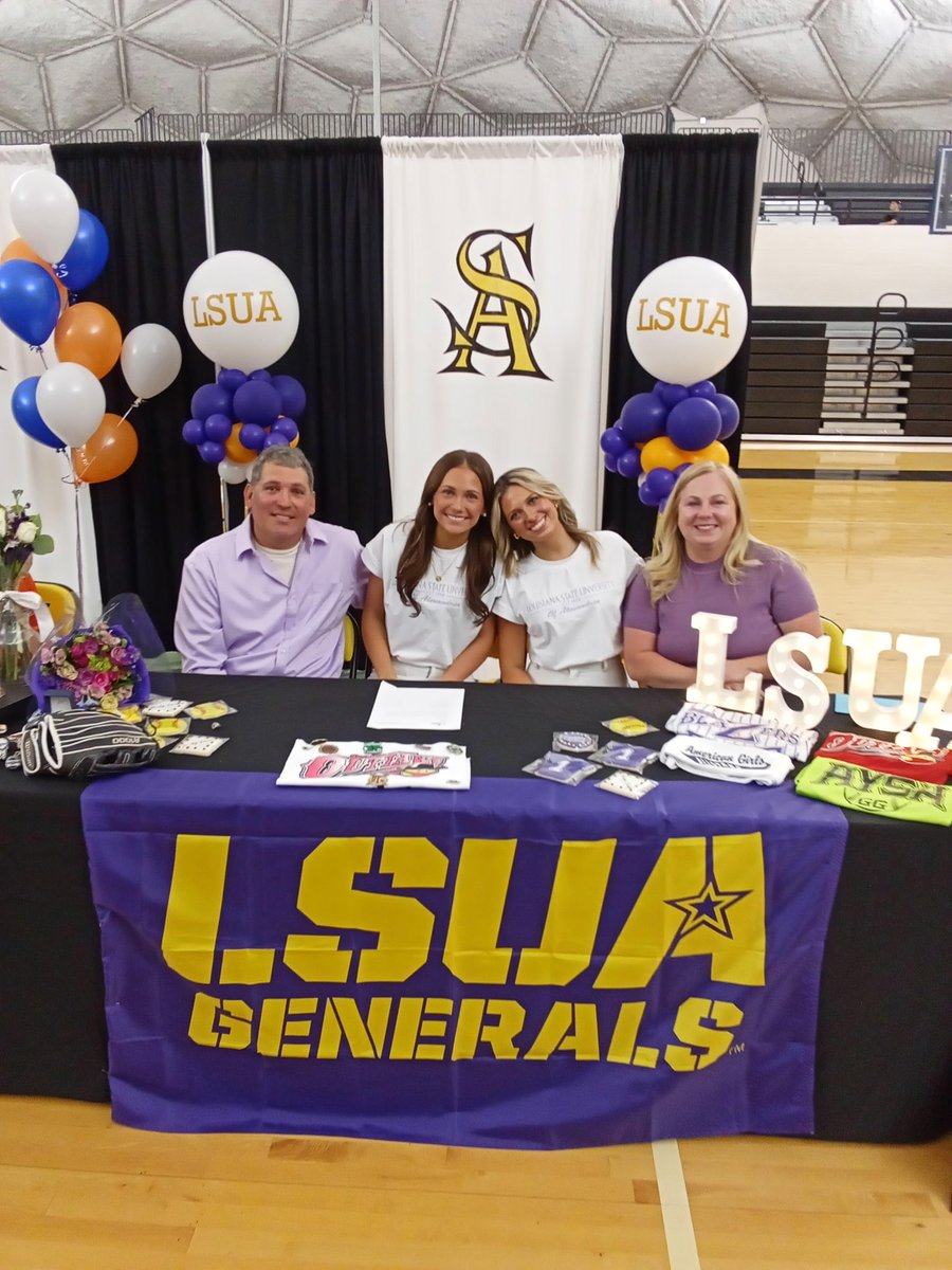 _STAsoftball's tweet image. Congratulations to our Lady Gators!💛🖤