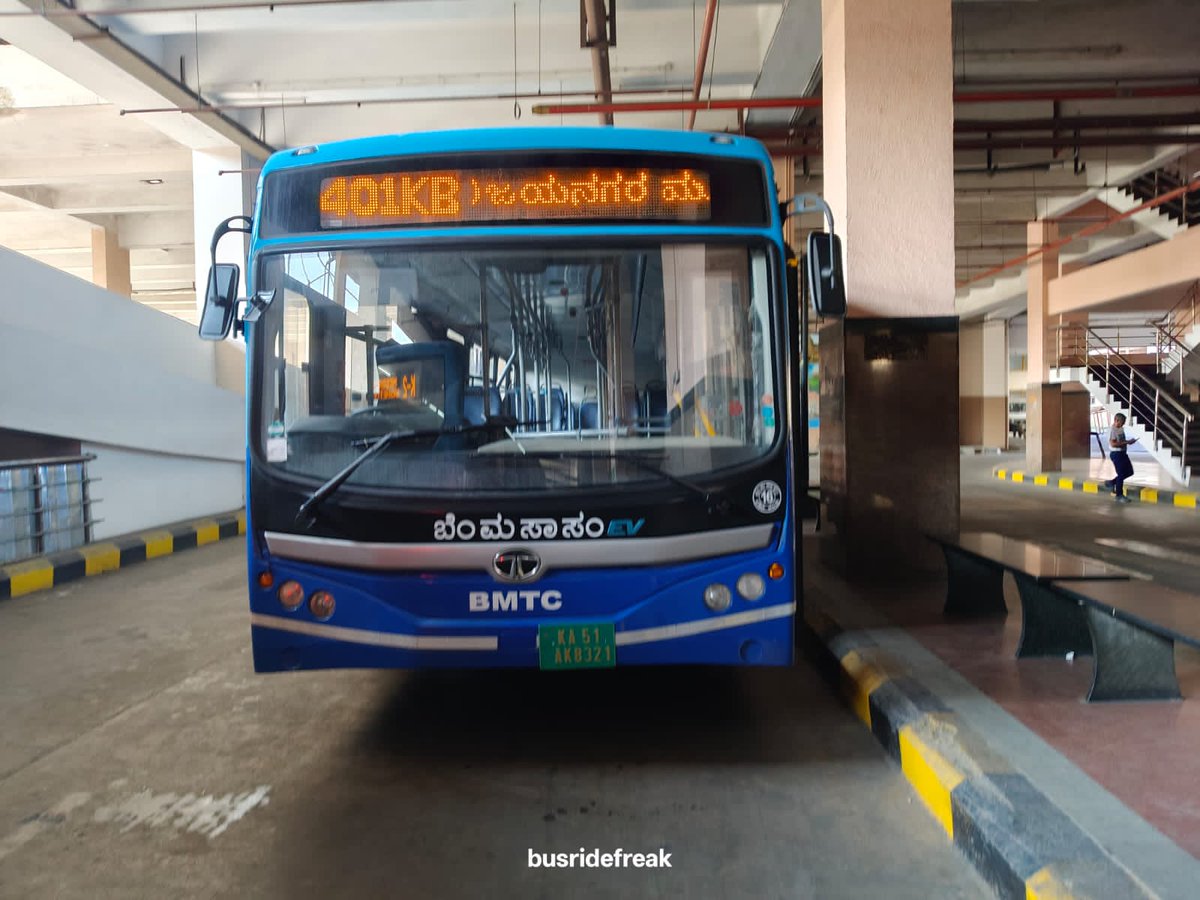 Ss2787's tweet image. Kengeri  Yeshvantapur riders Green line Purple line feeders!!
401K/KB- Nagarbhavi circle , Agrahara Dasarhali , Rajajinagar (401K destn Yelahanka)
401KC -  Nagarbhavi circle Chandra layout , Vijayanagar, Rajajinagar
401M - Summanhalli, Gorguntepalya @FriendsofBMTC @ChristinMP_ .