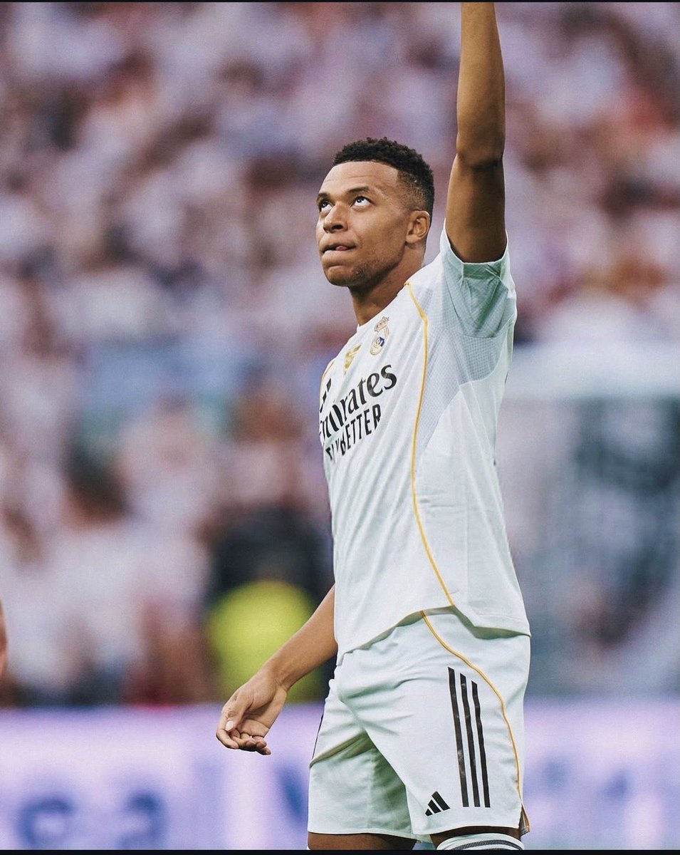 HotMbappe's tweet photo. https://t.co/KAtSHAZXOe