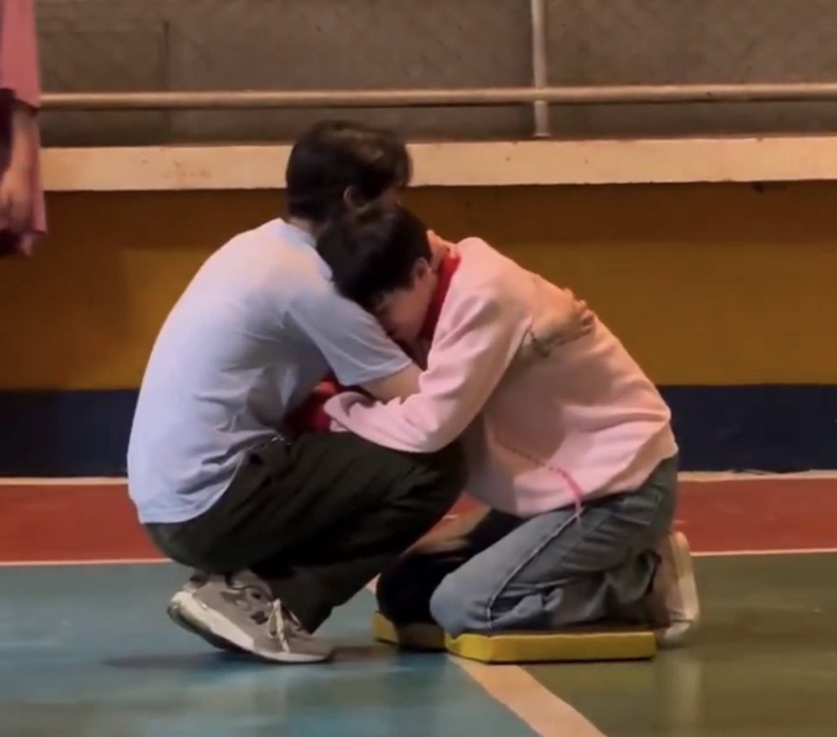 mycutiesbp's tweet image. ป้าว่าป้าเริ่มแยกไม่ออก อันไหนบกพพอันไหนเม่นตี่ตี๋