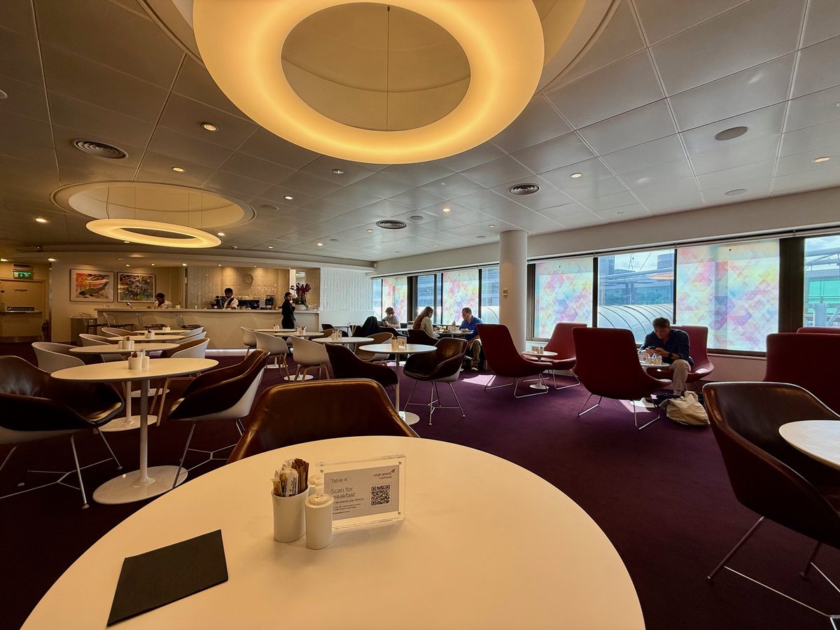 Review: Virgin Atlantic Revivals Lounge London Heathrow dlvr.it/TPFQbN