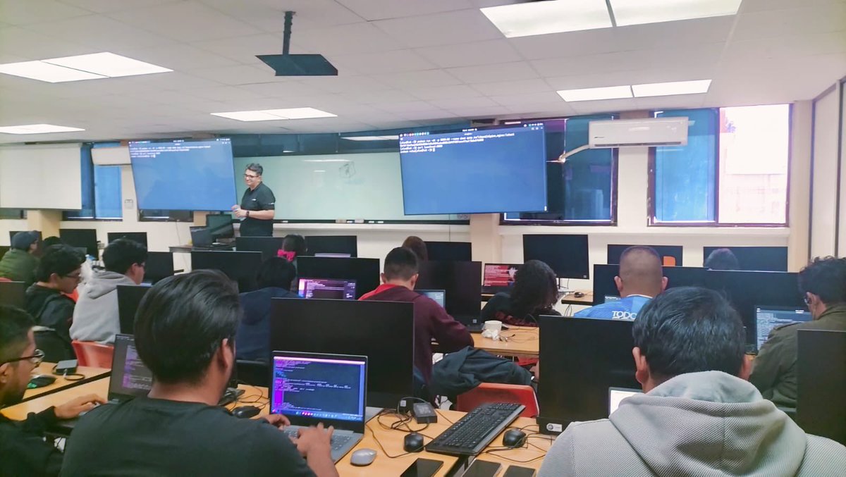 dark_axl's tweet image. ¡Excelente mi participación en el Congreso Internacional Académico 2025 en el #ITeMatehuala! 🎓

¡Qué gusto coincidir con @chicoxxx del @gulagmexico!

📚 Slides:
darkaxl017.fedorapeople.org/slides/El_Prob…
darkaxl017.fedorapeople.org/slides/Fedora_…

¡Abierto a futuras invitaciones y seguir colaborando!

#FedoraLinux