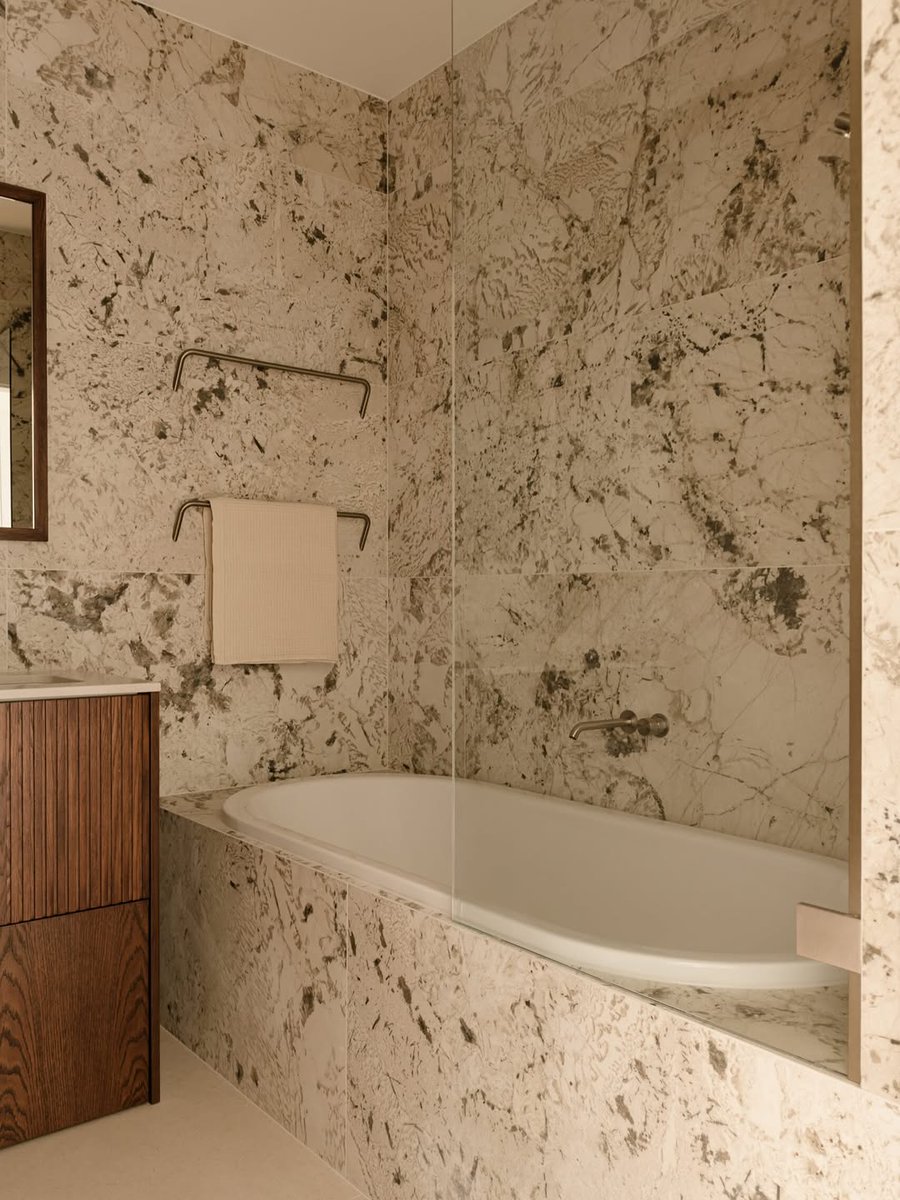 interiorsuckerr's tweet image. 