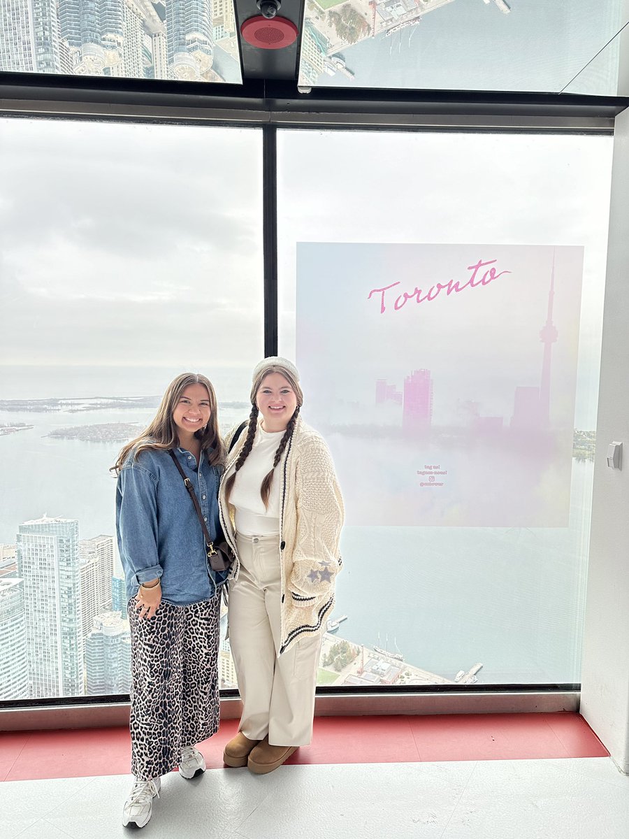 cassidyheartssc's tweet photo. Happy #SwiftDay and also almost 1 year since #tayronto for my birthday 🥹
Beyond grateful to have attended the cultural phenomenon that was the Eras Tour. From buying debut at Walmart to fighting in the ticket war…you deserve all of the lovely bouquets and more💐 @taylornation13 https://t.co/qfTaSeRVUC