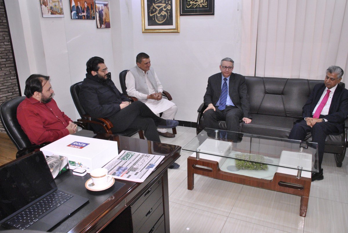 Press Secretary Danyal Gilani and Spokesperson to the President of Pakistan Murtaza Solangi vists Roze News Network Headquarters