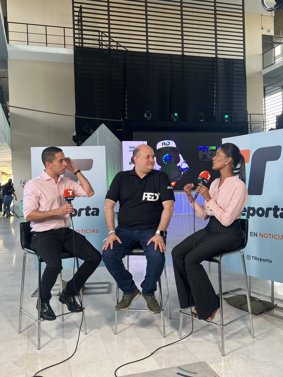 El trabajo del periodista es puente y voz. Gracias a su compromiso, la información y los valores que fortalecen nuestra democracia llegan a más personas.

A todos los periodistas, mi reconocimiento por su entrega y profesionalismo.

¡Feliz Día del Periodista! 🗞️🇵🇦