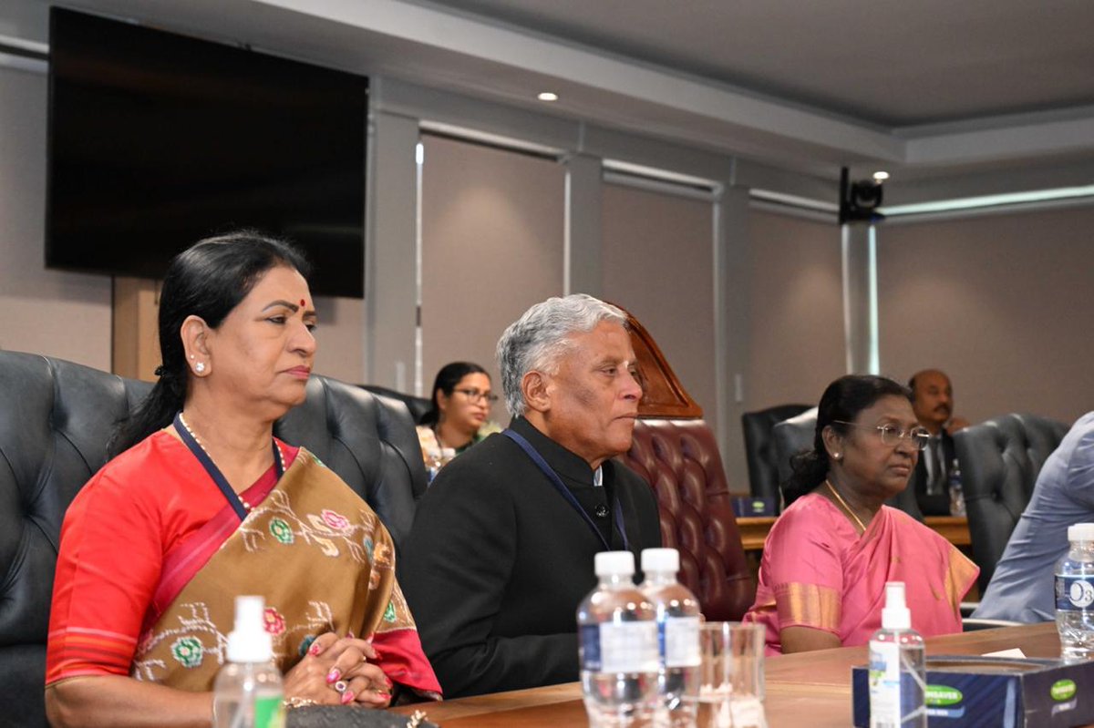 Few glimpses from the Botswana visit along with Hon’ble President of India, Smt. Droupadi Murmu Ji.