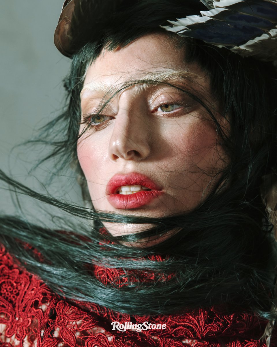 RollingStone's tweet image. Rolling Stone’s @hiattb reminds Lady Gaga that when she was 23 she told him she wanted to be Lady Gaga for the rest of her life, even when she has children:

“I lied! I’ve grown up since I said that.”

Read: 
rollingstone.com/music/music-fe…