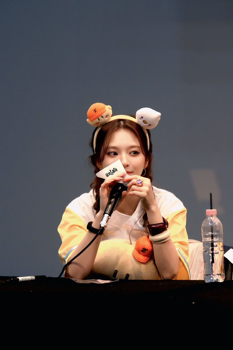 250703 애플뮤직 팬싸인회 이나경
#fromis_9 #프로미스나인 #이나경