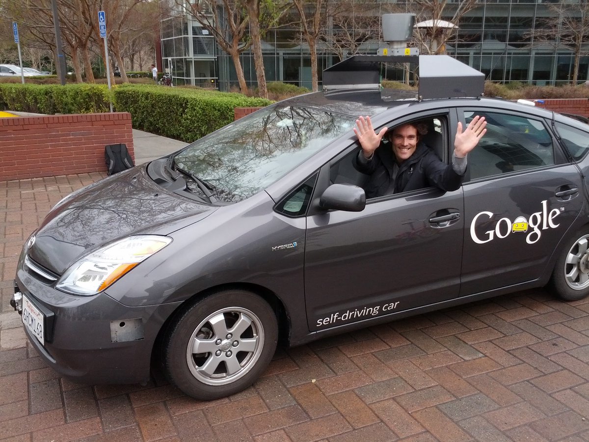 PhilippSchi's tweet photo. Game changer for my family &amp; many in the Bay Area. I first rode in a ‘Waymo’ in early 2012, including on freeways interestingly. Sometimes magic takes a little while (and funding)! TY @dmitri_dolgov @TechTekedra @Waymo for the persistence and great work! 

https://t.co/zqJCsbX3Cd https://t.co/0DsoAQKN91