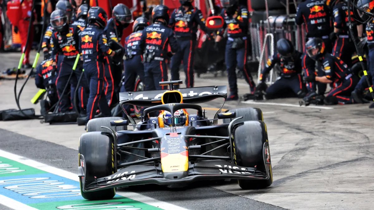 Red Bull explains what caused Max Verstappen's early puncture in F1 Brazil GP:

— Helmut Marko, Red Bull advisor, clarified the cause of Max Verstappen's early puncture during the Formula 1 Sao Paulo Grand Prix. Verstappen, who started from the pit lane due to a new power unit