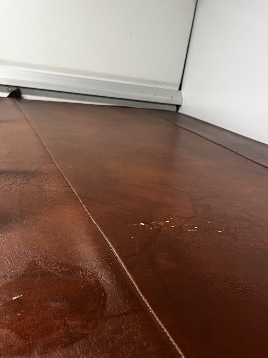 ravi19834u's tweet image. Travelling through 12671 , 1st AC C-8, such is the condition of seats , soiled non clean. No one to attend the complaint too. @AshwiniVaishnaw @IRCTCofficial @indianrail @narendramodi @AmitShah #horrible #railways #PoorService