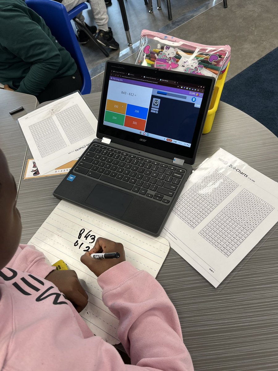 Mrs. Rowe tweet media