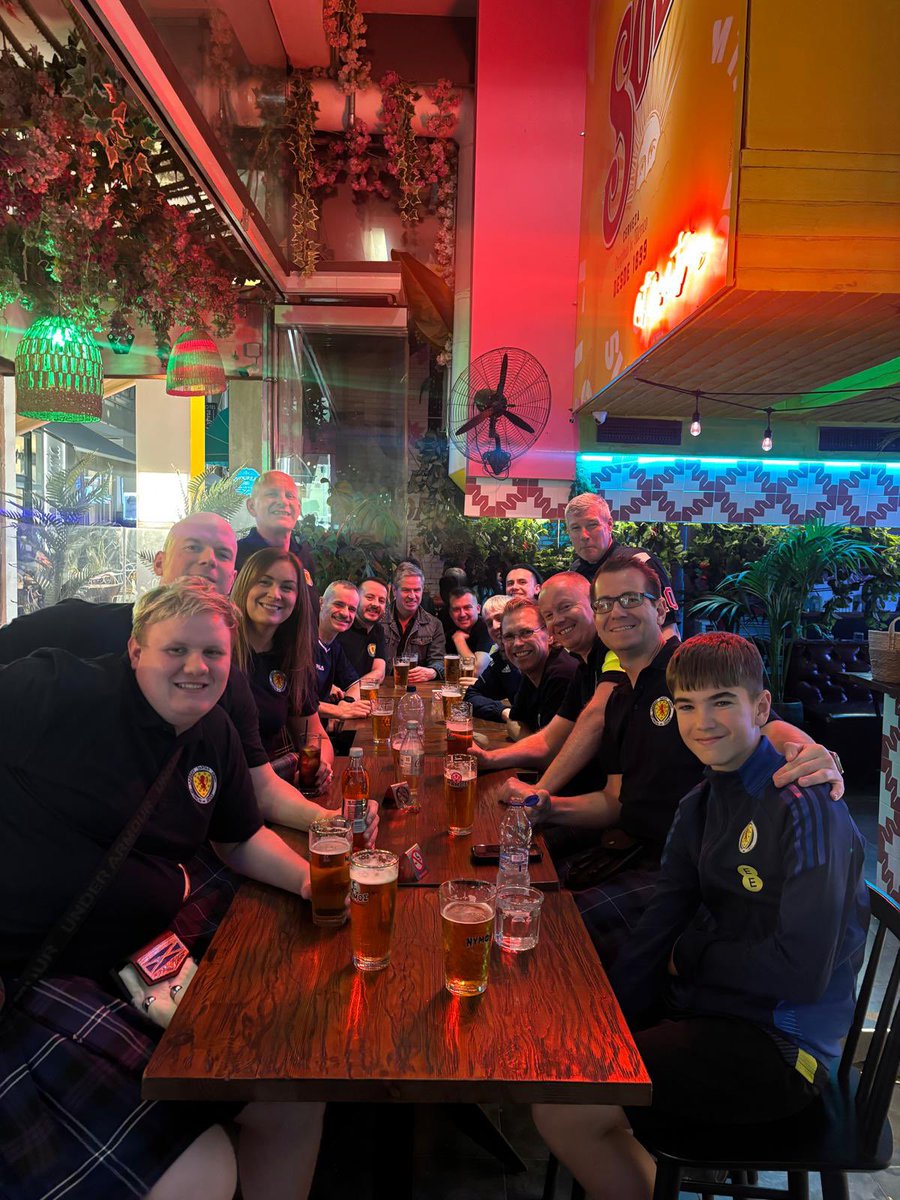 Scotland away olé olé 😍🏴󠁧󠁢󠁳󠁣󠁴󠁿🏴󠁧󠁢󠁳󠁣󠁴󠁿🏴󠁧󠁢󠁳󠁣󠁴󠁿
