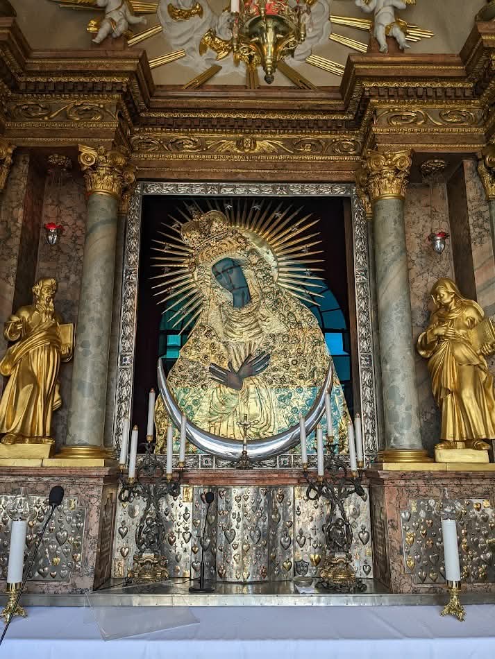 Treasure up the good things in your heart, like the Panagia did. Christmas is coming.