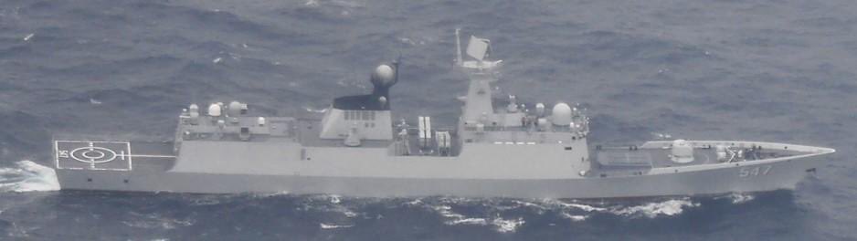 shinjirokoiz's tweet image. 11日、中国海軍のレンハイ級ミサイル駆逐艦、ジャンカイⅡ級フリゲート及びフチ級補給艦が、大隅海峡を通過して太平洋へ航行しました。これに対し、海上自衛隊の第11護衛隊（横須賀）所属「ゆうぎり」、第3ミサイル艇隊（佐世保）所属「おおたか」及び第1掃海隊（横須賀）所属「あわじ」が、警戒監視・…