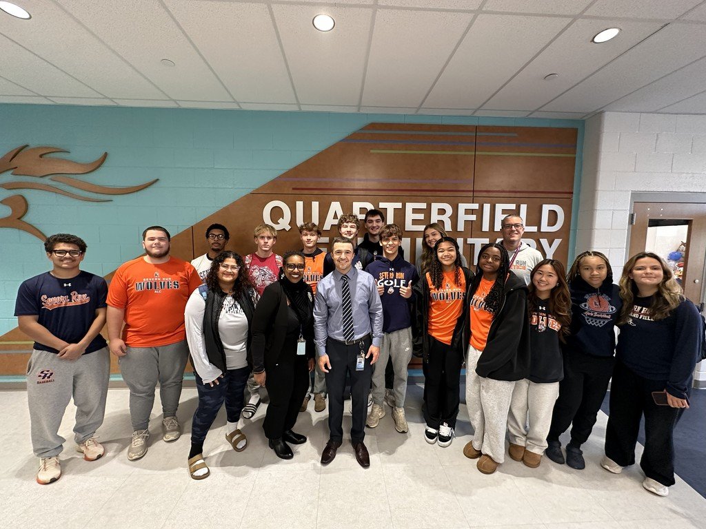 Today we launched a new  partnership with Severn Run High School called SRQ Connect! This program brings together student-athletes from Severn Run and students from Quarterfield to build meaningful connections through physical activity, mentorship, and social-emotional learning!