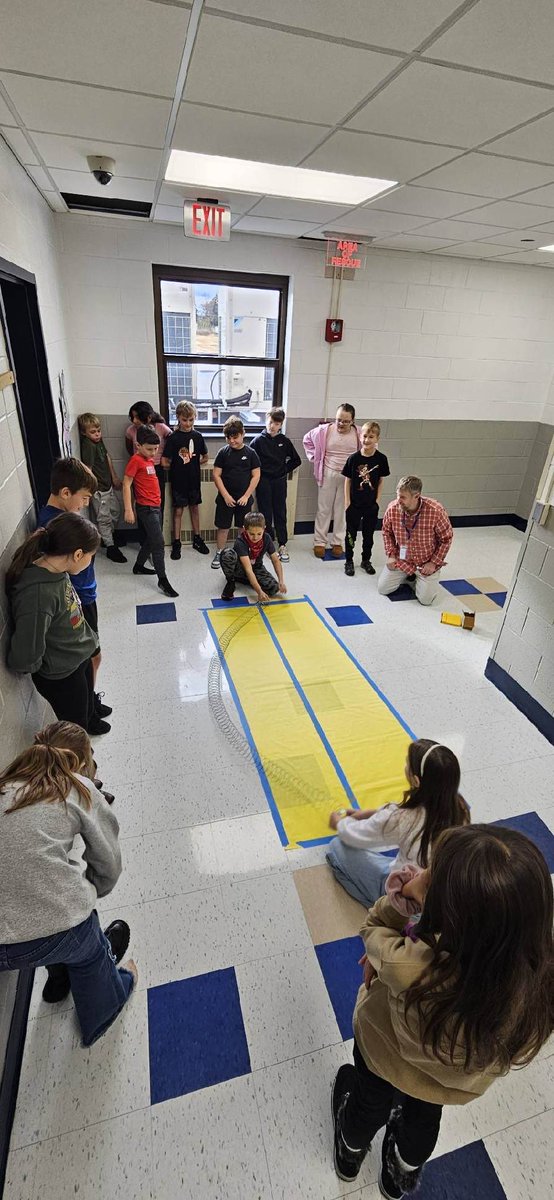 Measuring wavelength in Science 4 today…some serious Science vocab here! <a href="/KathJensen/">Kathryn Jensen</a>