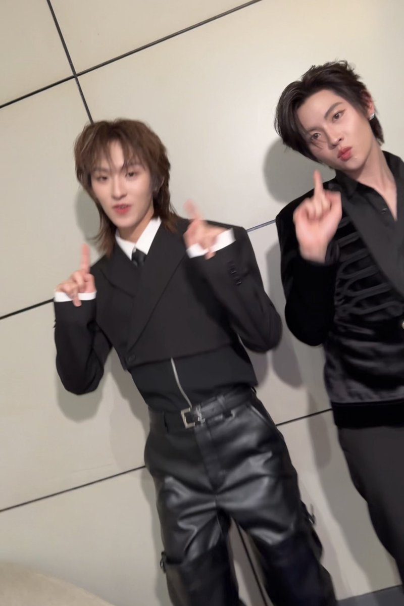 เฟรมตั้งกว้าง ช็อตโชว์โพกดุ้งพี่ถ่ายตกขอบ เฮ้ยแปก ๆ 5555555555555555555555555555