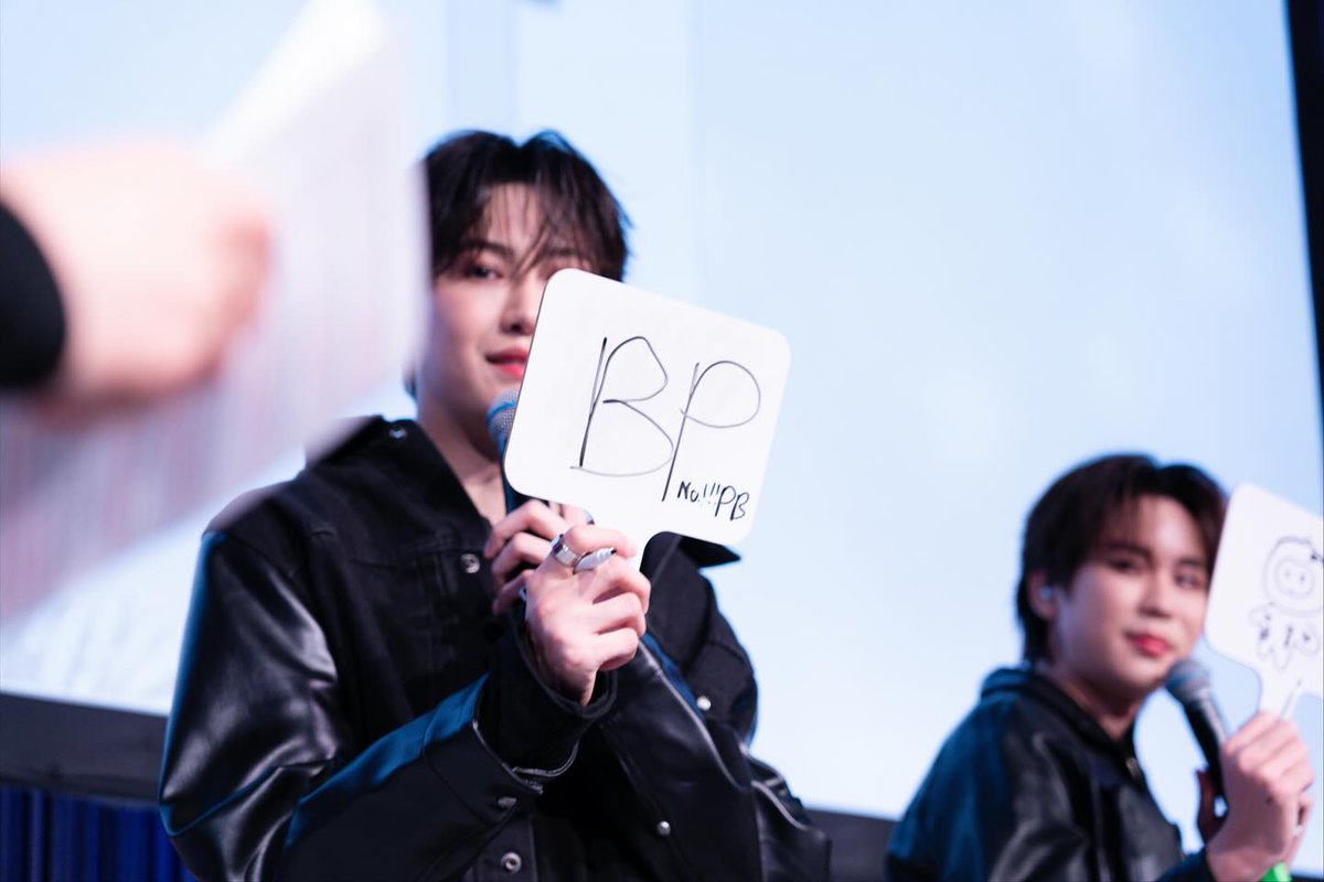 bb0un_official's tweet photo. [2​]

#bb0un #BounPrem #BP1stFMBerlin https://t.co/bDboysx8sD