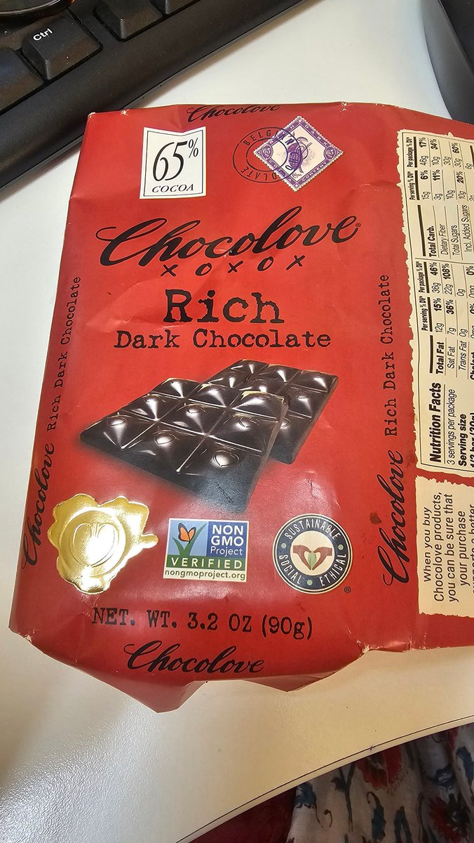 Coffeehudigi's tweet image. Today's serendipity!!
Friend got a chocolate and I found a poem inside the wrapper!
"Stanzas To The Po" 
Dark chocolate was delight and the discovery of this poem is delightful !!
#serendipity #day13