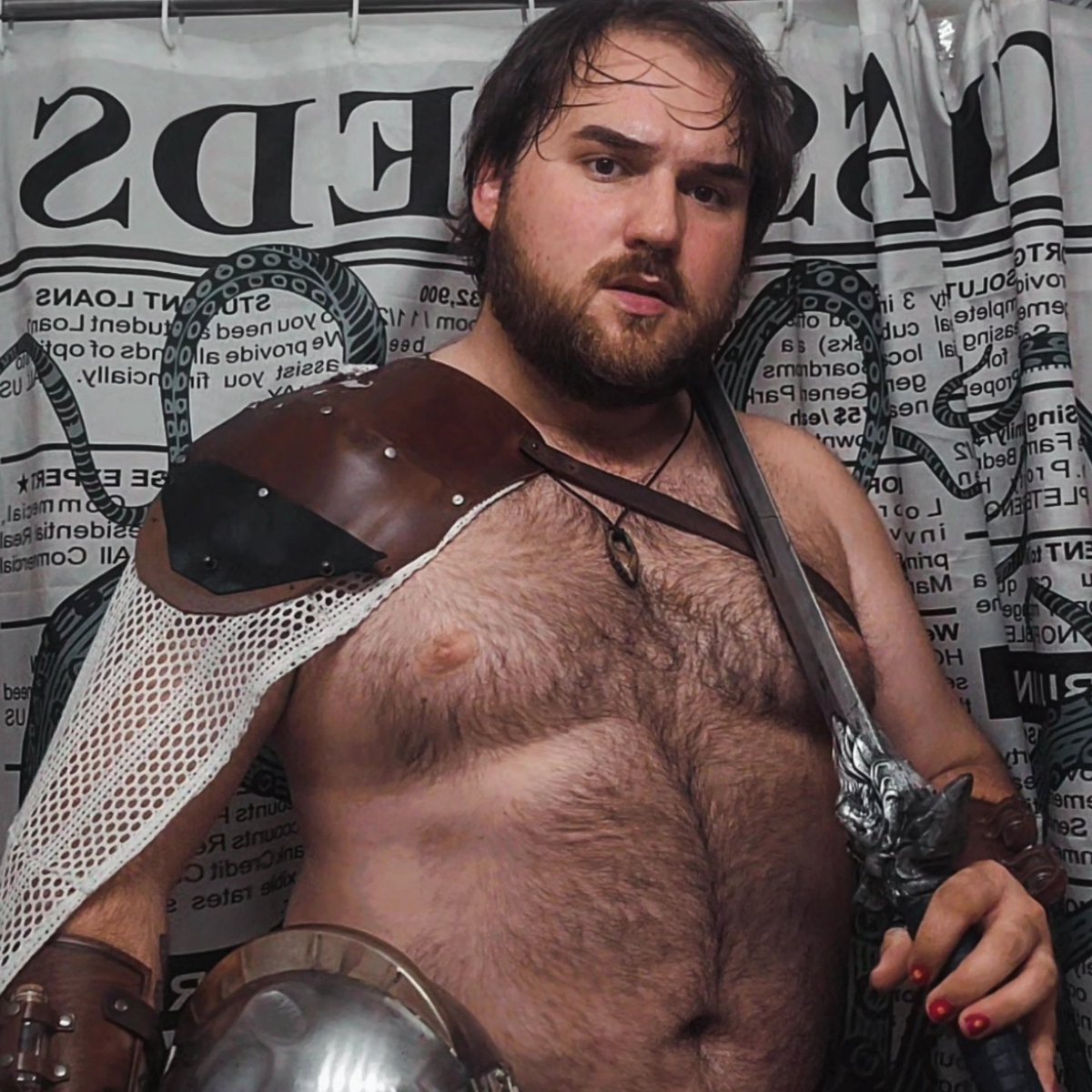 Dustin_The_Dm's tweet photo. Long time no see folks! With my recent decision to deactivate my tiktok figured I should branch out to the socials I DO still have!

Its been awhile! Enjoy some photos of some recent costume pieces of mine!

#cosplay #armor #fantasy #ttrpg https://t.co/gIRqOxfPHE