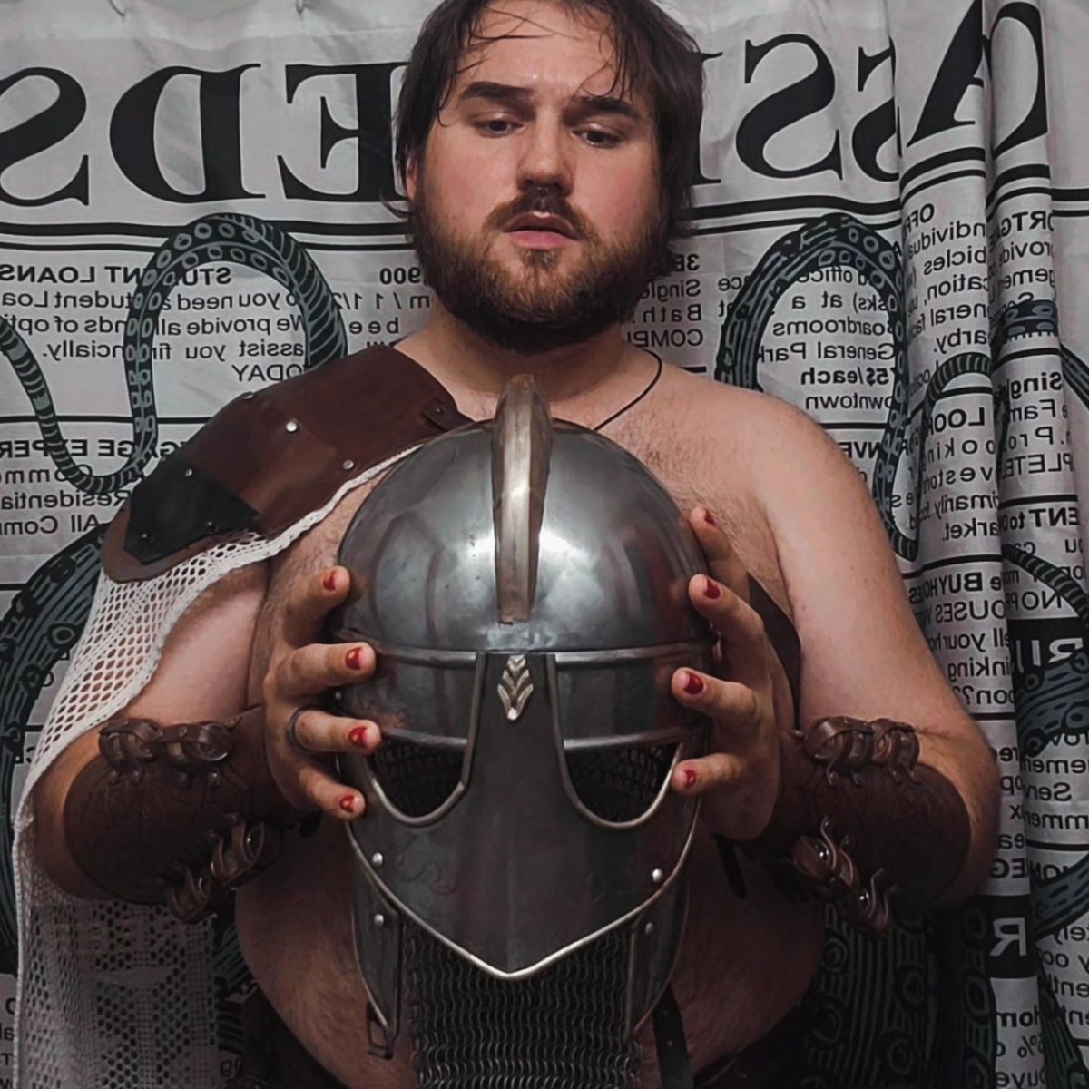 Dustin_The_Dm's tweet photo. Long time no see folks! With my recent decision to deactivate my tiktok figured I should branch out to the socials I DO still have!

Its been awhile! Enjoy some photos of some recent costume pieces of mine!

#cosplay #armor #fantasy #ttrpg https://t.co/gIRqOxfPHE