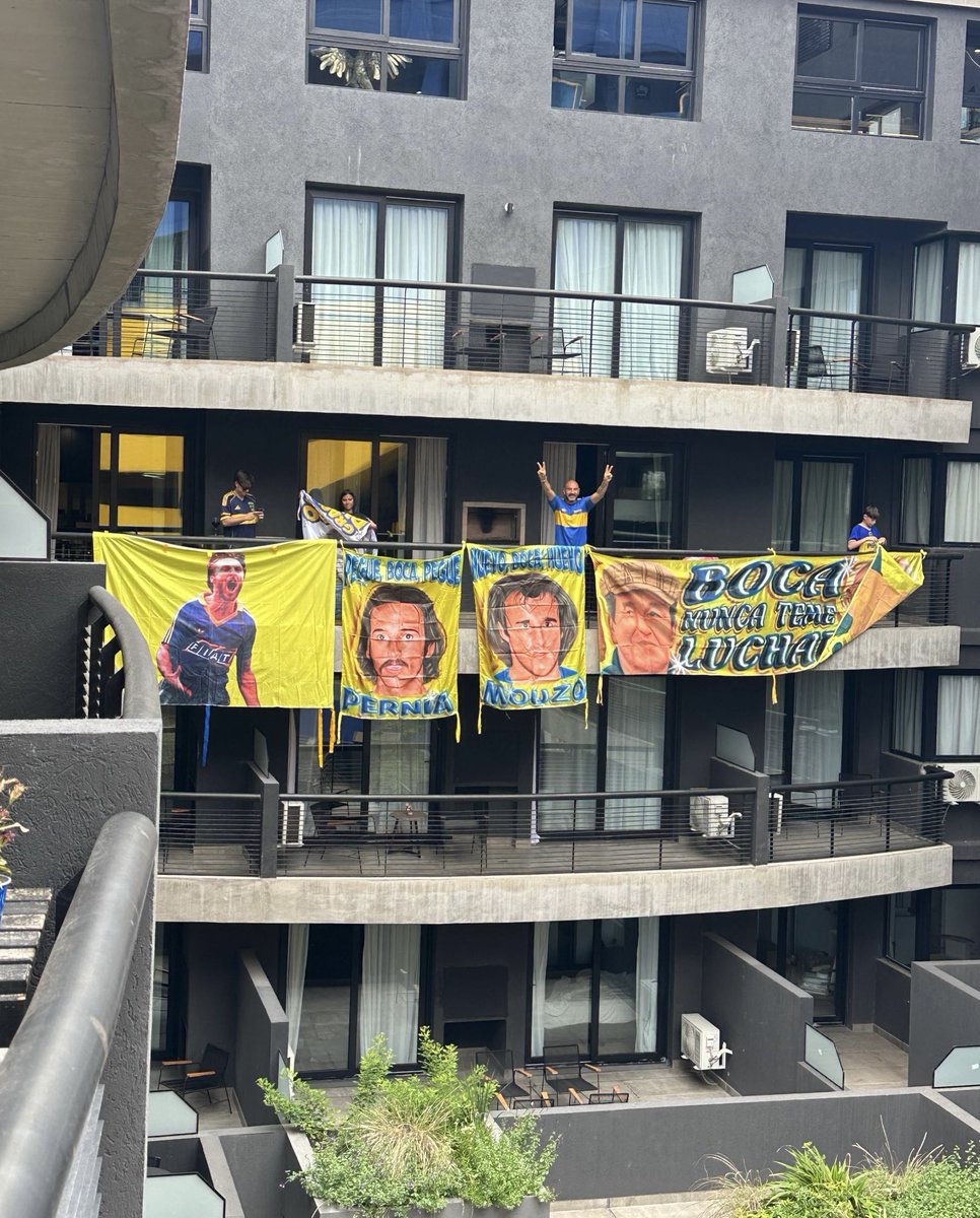 Fotón que me saco un amigo súper bostero!