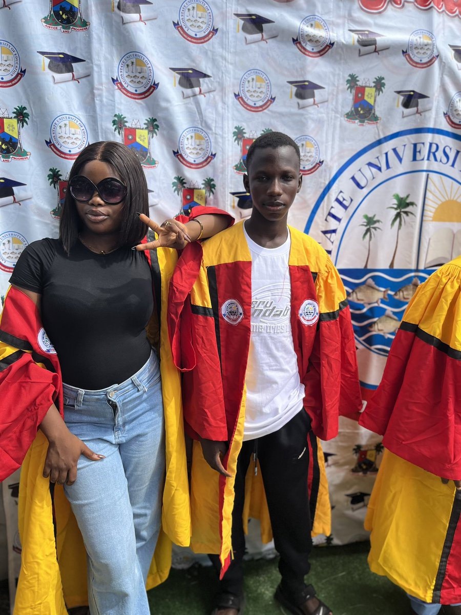 Joe_Vibes_'s tweet photo. Happy matriculation day https://t.co/XBOlGTaruQ
