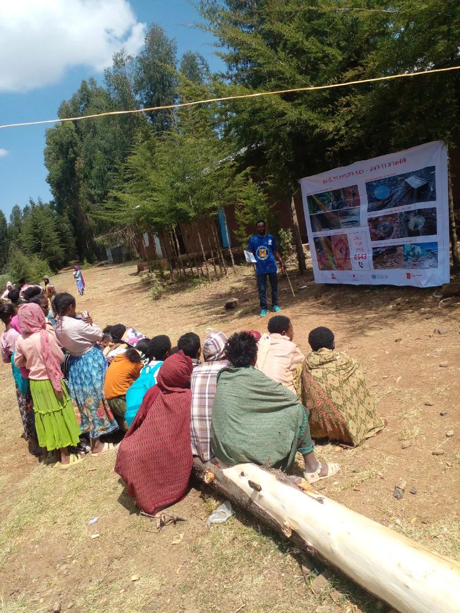 UNMAS's tweet image. Local heroes in action! Trained Community Focal Points are already sharing life-saving #EORE messages in hard-to-reach areas of Amhara — protecting families and building safer communities.  Thanks to Denmark for the continued support.

@Denmark_Addis
@denmarkdotdk
@Denmark_UN