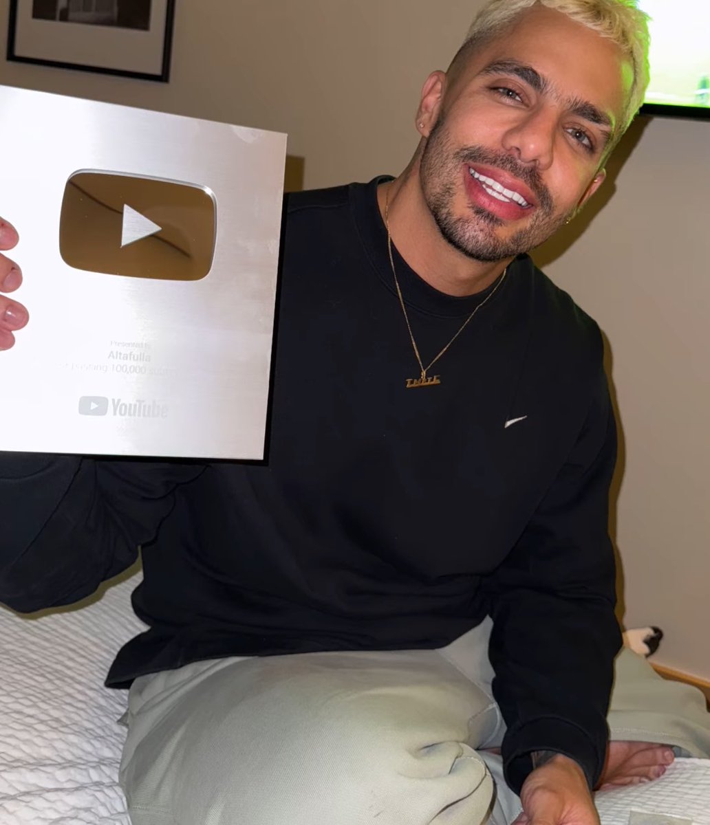 Hoy sale un nuevo temita de alti, deseo que tenga mucho éxito 

MI PRIMERA TRABA

ALTAFULLA X BIG SOTO