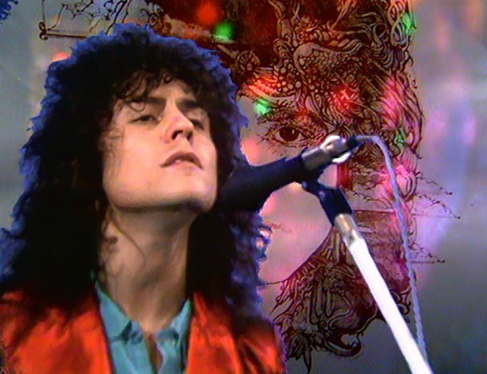 T. Rex on Beat-Club: November 13, 1971
The Cosmic Broadcast
On November 13, 1971, T. Rex’s performances of “Jeepster” and “Life’s A Gas,” recorded the previous day for the German music program Beat-Club (which aired from September 1965 to December 1972), were broadcast.