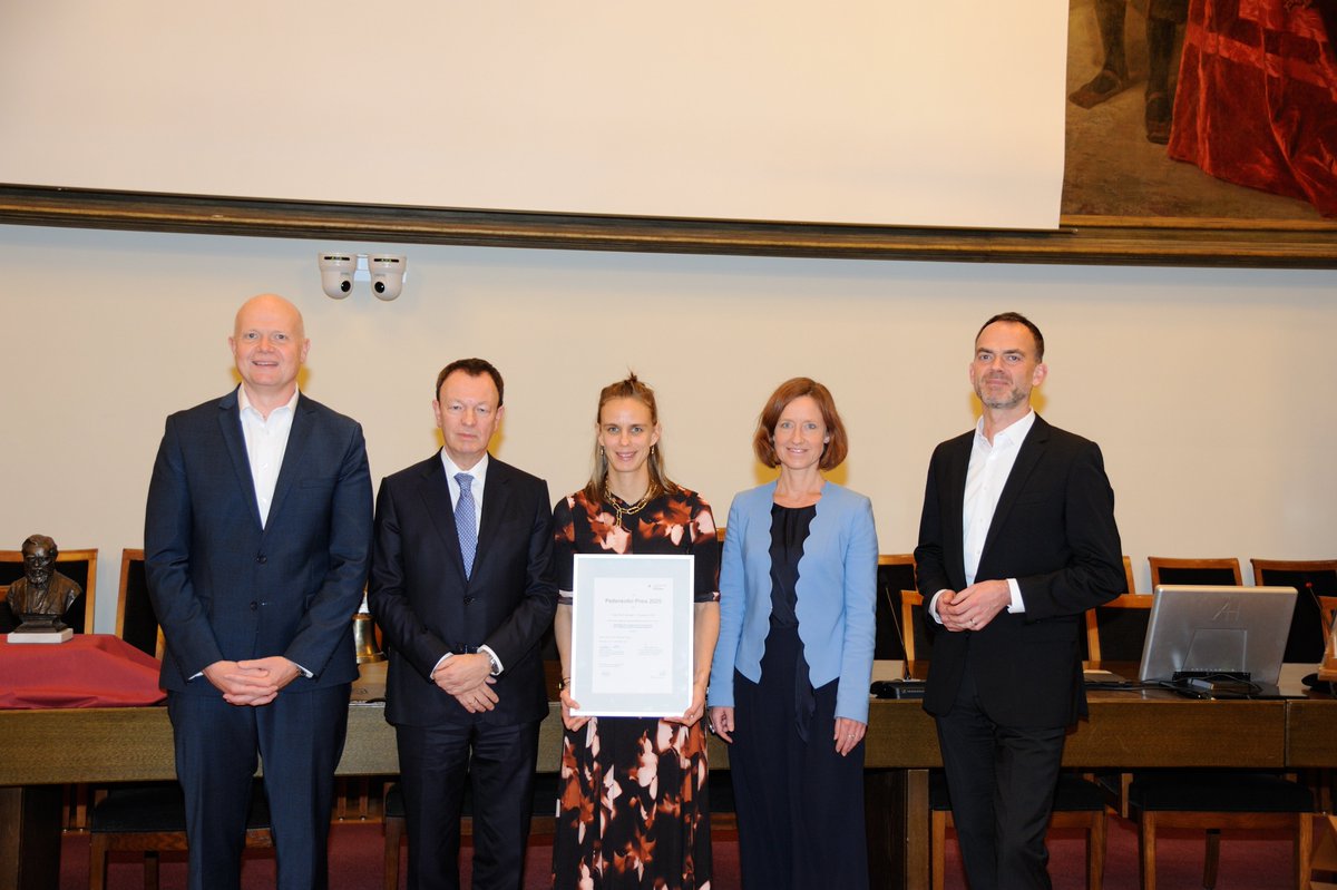 SuerbaumS's tweet photo. Congratulations to Professor Teresa L. Thurston from Univ. Oxford for the 2025 Pettenkofer Award recognizing her groundbreaking work on mechanisms of bacterial effector - host interactions, including kinase reprogramming. Wonderful award ceremony in Munich Town Hall. https://t.co/JF3bjsStXk