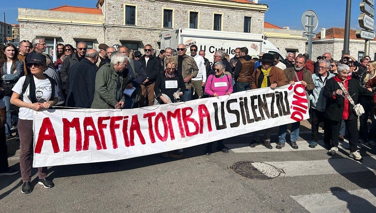 Les appels à manifester pour dire "non à la mafia" en Corse se multiplient

➡️ l.ici.fr/yau